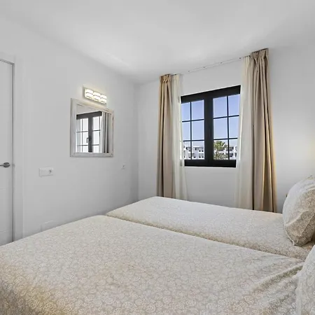 Casahost Bastian Boutique I Seaview Apartment Costa Teguise Exterior photo